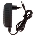 Punjac (adapter) univerzalni za tablete (iglica)